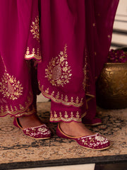 Raani Pink Georgette Zari Sequence Thread EmbroideRaani Pink With Mirror Work Kurta With Pant And Dupatta Set