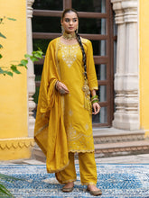 Pink Straight Kurta Set with Dupatta