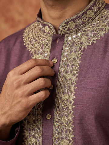 Men's Mauve Purple Silk-Blend Kurta with Intricate Neck Embroidery