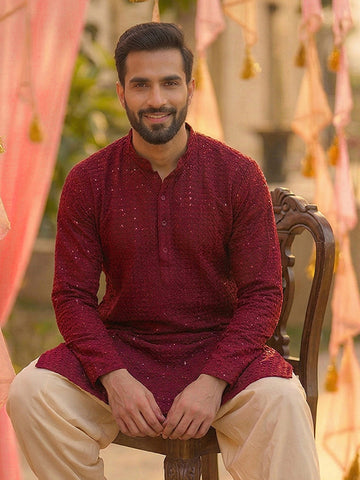 CHHAAP Men Maroon Geometrical Chikankari Embroidered Kurta