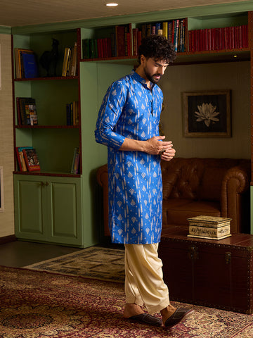 Royal Blue Ikkat Print Men's Kurta & Cream Patiala Set