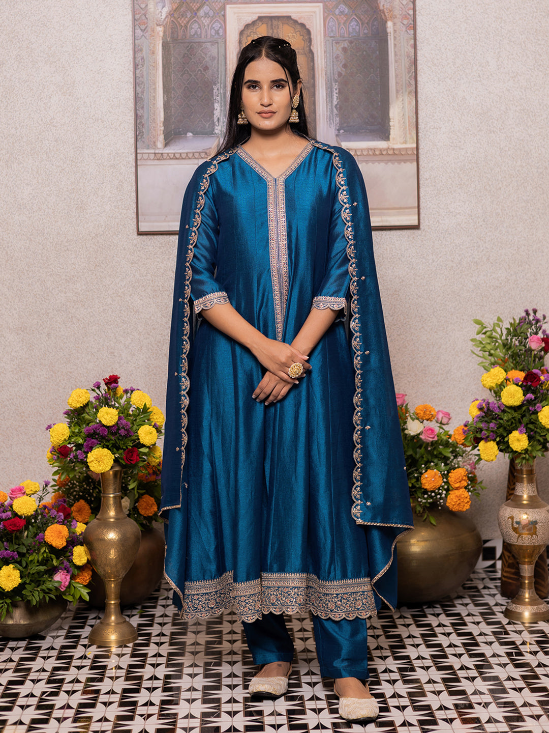 Teal Blue Embroidered Slit Kurta Set with Pants