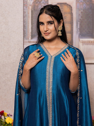 Teal Blue Embroidered Slit Kurta Set with Pants
