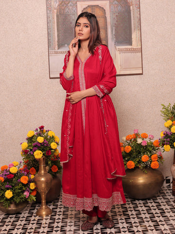 Red Embroidered Slit Kurta Set with Pants