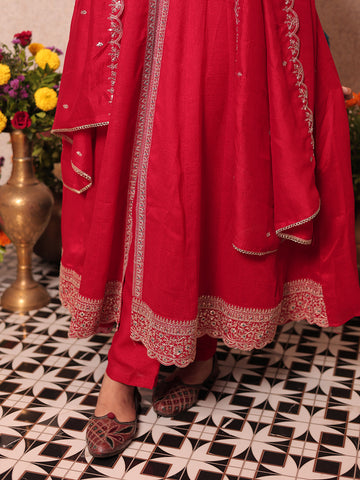 Red Chinon Zari Sequence Thread Embroidered Kurta with Pant and Dupatta