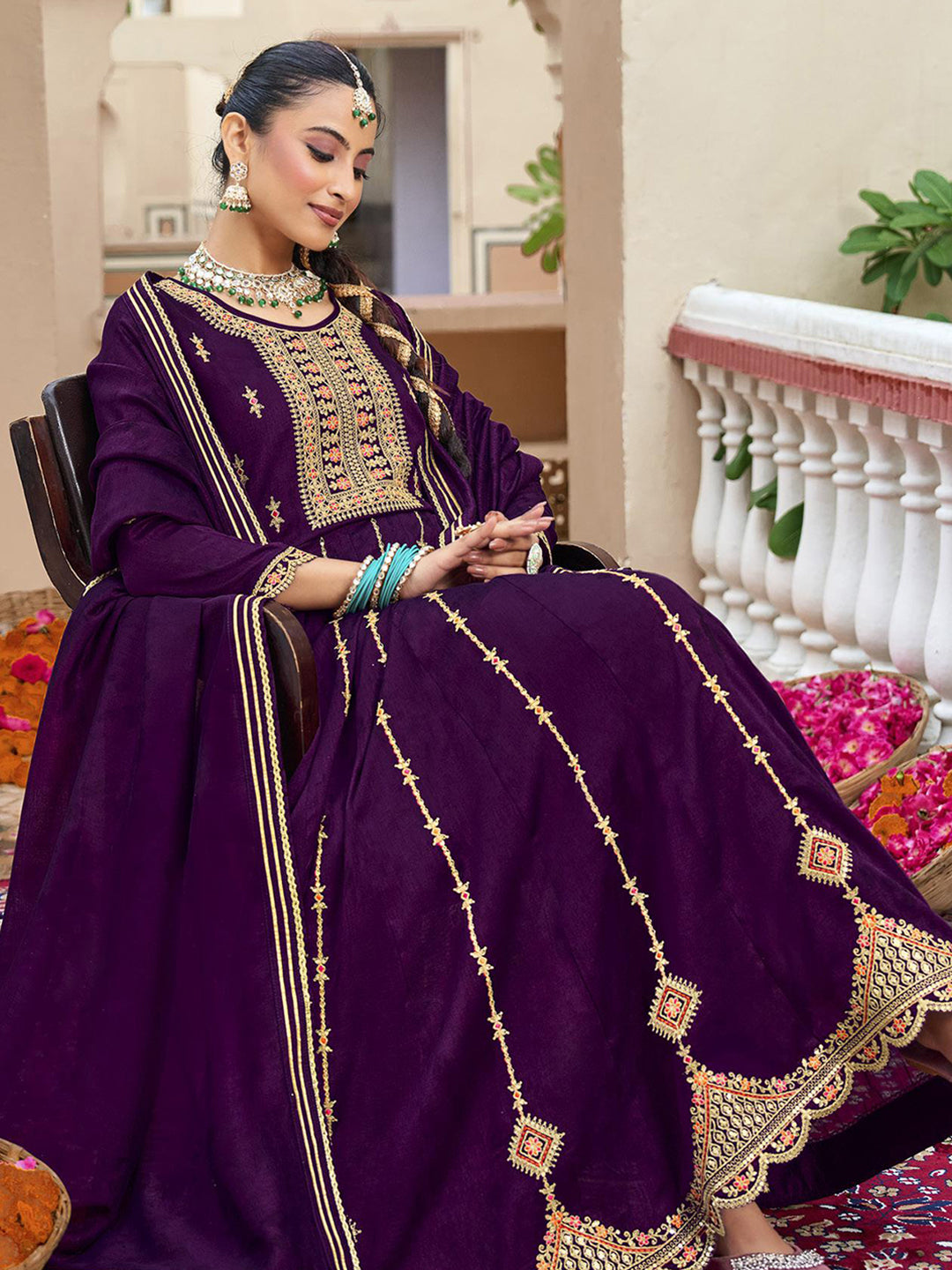 Purple Zari Sequence Thread Embroidery Kurta With Pant And Dupatta