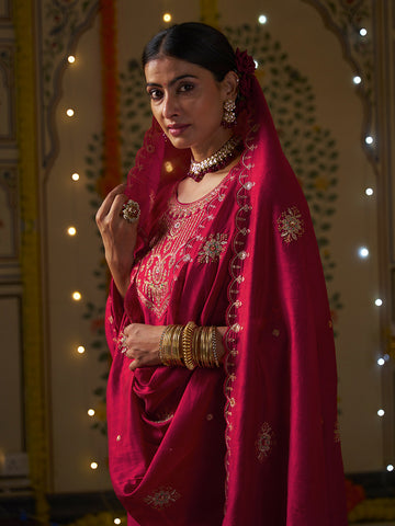 Pink Silk Blend Zari Sequence Mirror Embroidery With Jacquard Work Kurta With Pant And Dupatta Set