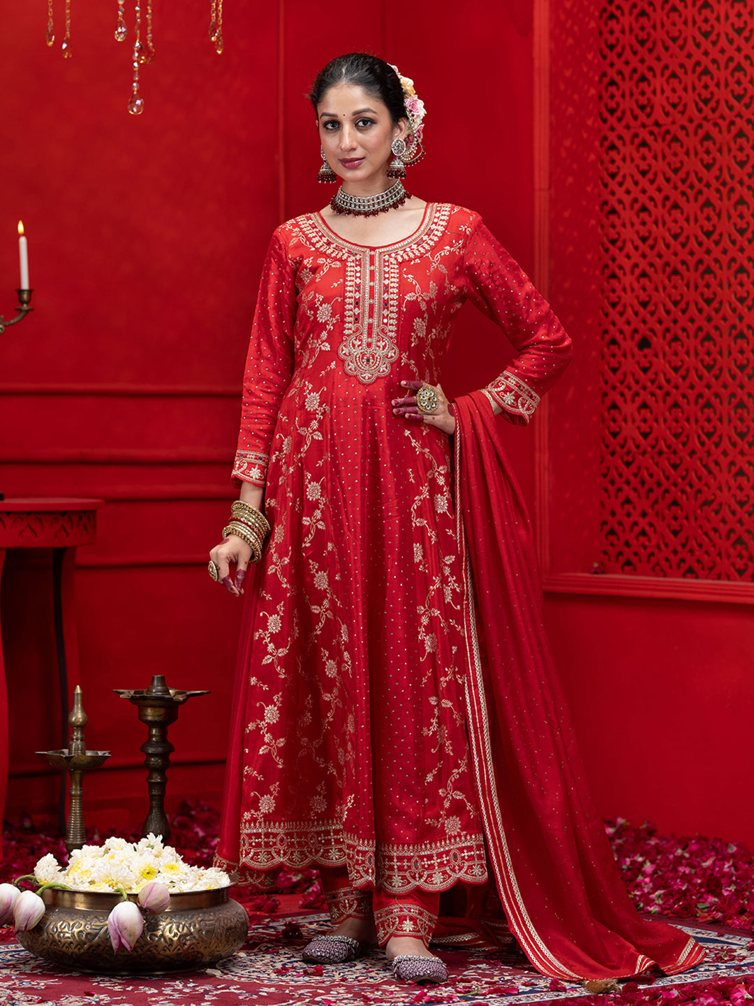 Red EmbroideRed Anarkali Kurta Set with Dupatta
