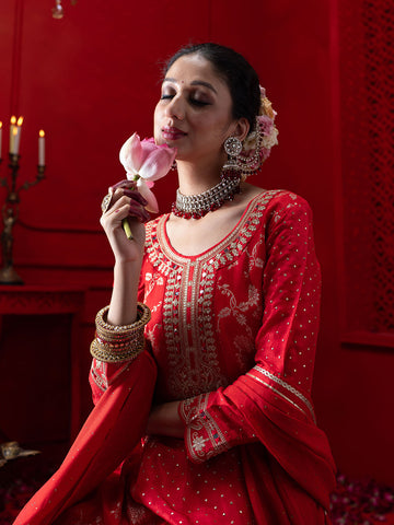 Red EmbroideRed Anarkali Kurta Set with Dupatta
