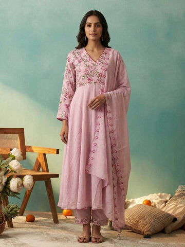 Elegant Blush Pink Embroidered Anarkali Suit Set with Scalloped Dupatta