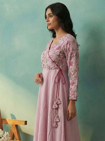 Elegant Blush Pink Embroidered Anarkali Suit Set with Scalloped Dupatta