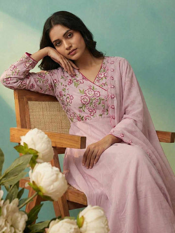 Elegant Blush Pink Embroidered Anarkali Suit Set with Scalloped Dupatta